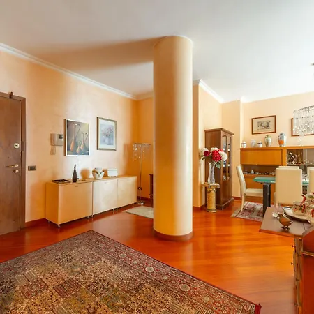 Splendido Trilocale Nolo - Loreto