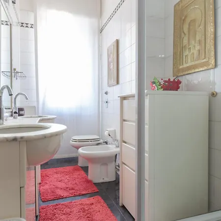 Apartament Splendido Trilocale Nolo - Loreto *